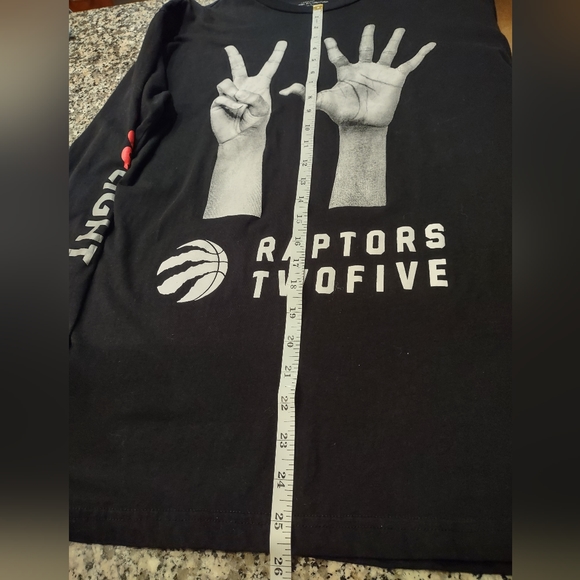 Toronto Raptors Two Five 25 Anniversary Black  Tee Shirt Long Sleeve Coors Light - Picture 7 of 7